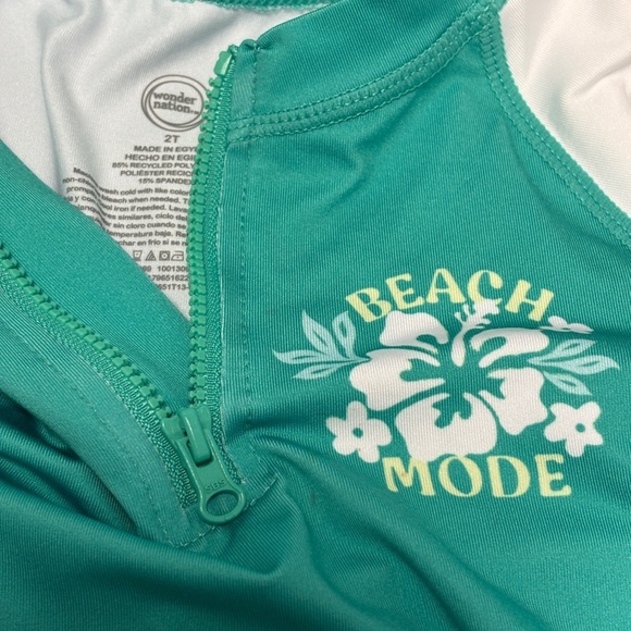 2T Wonder Nation Green & White Rashguard Swim Set, exclt cdtn, 15% off w 2+ bdle - Picture 3 of 7